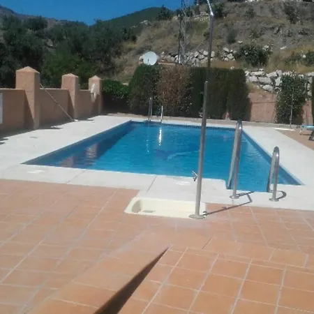 Precioso En Complejo Residencial. Apartamento